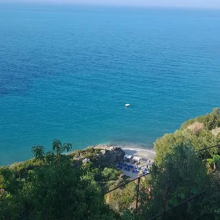 公寓 Dim's 科帕罗